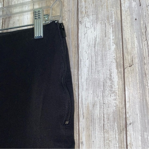 White House Black Market Black Pull On Skinny Crop Pants - Picture 6 of 7